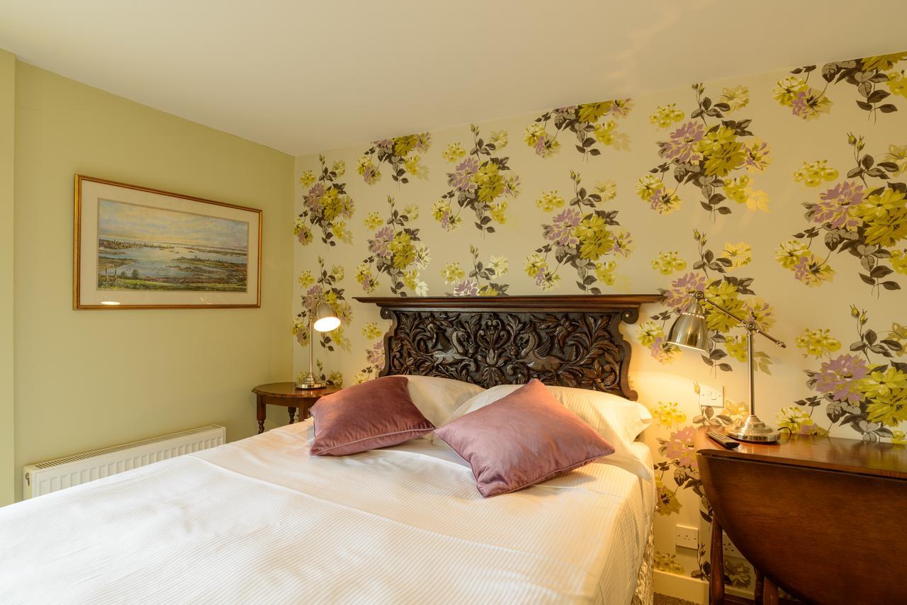 Hotel Ye Spotted Dogge à Portsmouth Extérieur photo